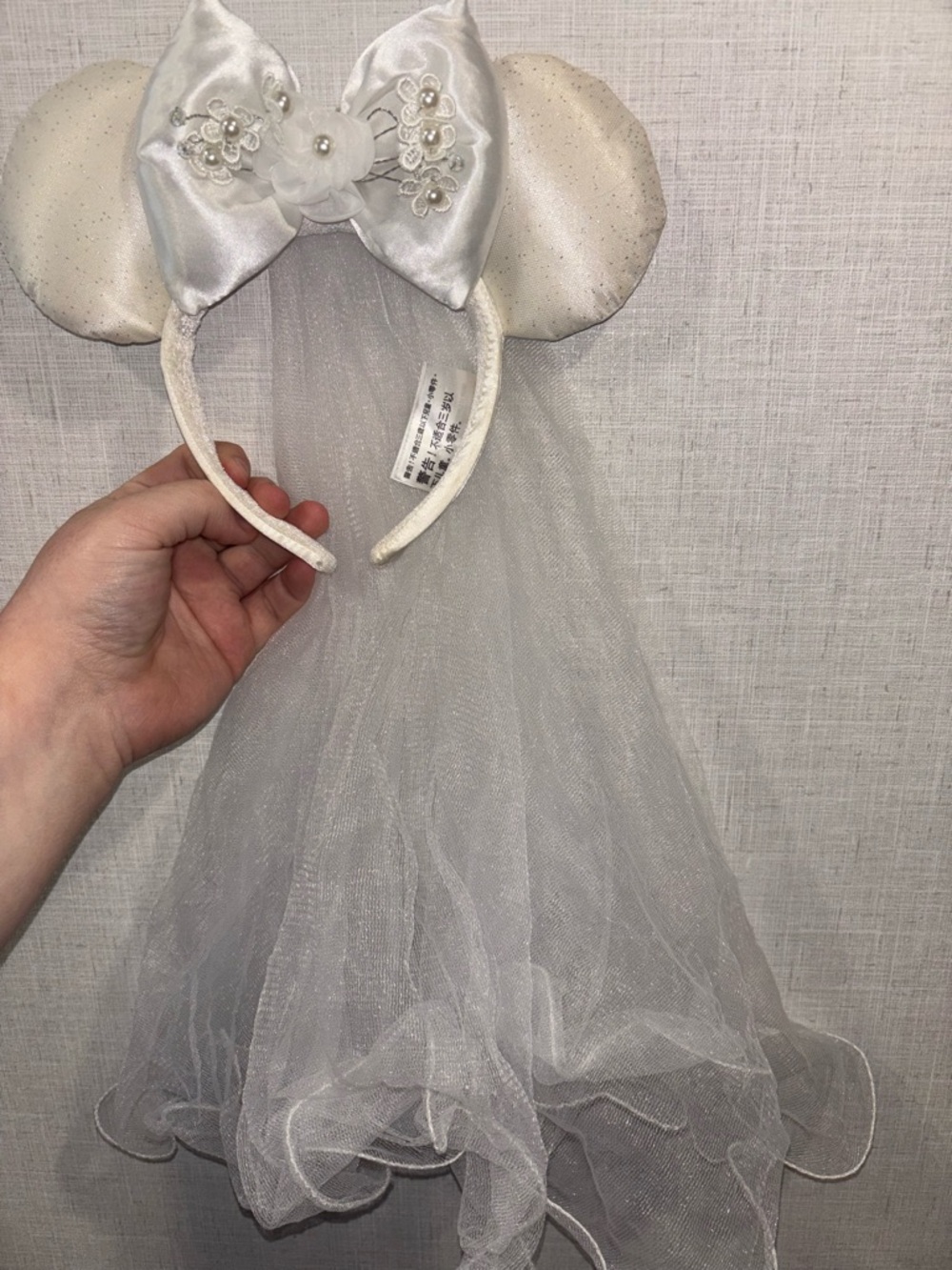 Disney White Bridal Veil Minnie Ears Headband